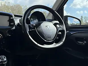 Used 2014 Peugeot 108 Allure Blue - Interior and Exterior details 16
