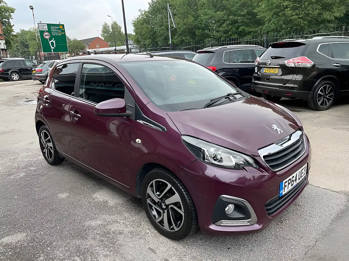 Used 2014 Peugeot 108 Allure Purple - Interior and Exterior details 7