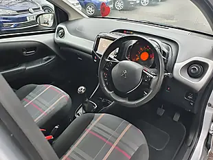 Used 2014 Peugeot 108 Allure Silver - Interior and Exterior details 11