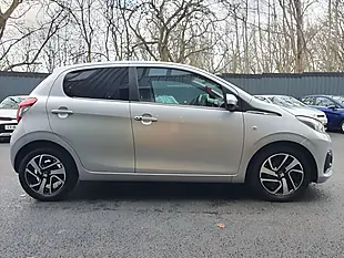 Used 2014 Peugeot 108 Allure Silver - Interior and Exterior details 6