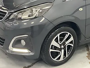 Used 2014 Peugeot 108 Feline Carbon Grey - Interior and Exterior details 5