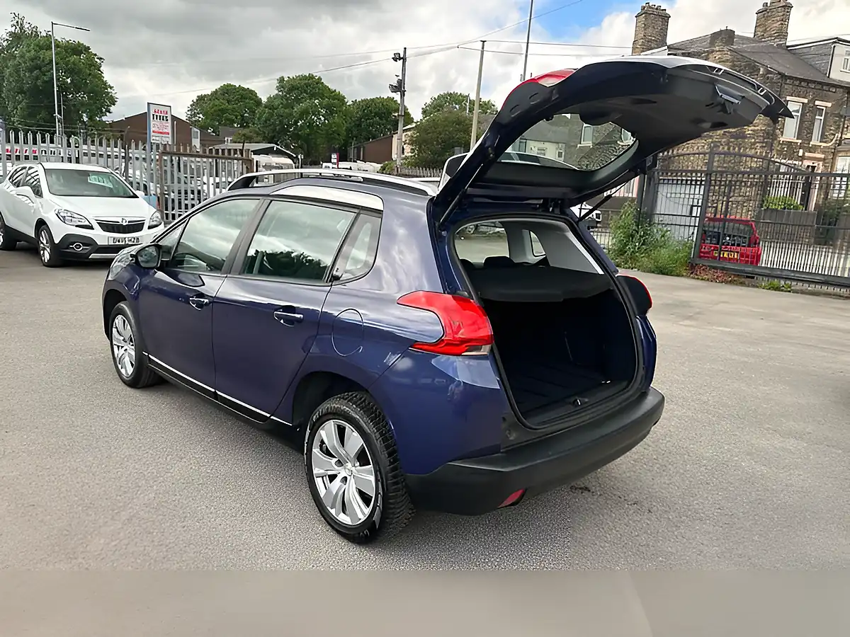 Used 2014 Peugeot 2008 Active Blue - Interior and Exterior details 17