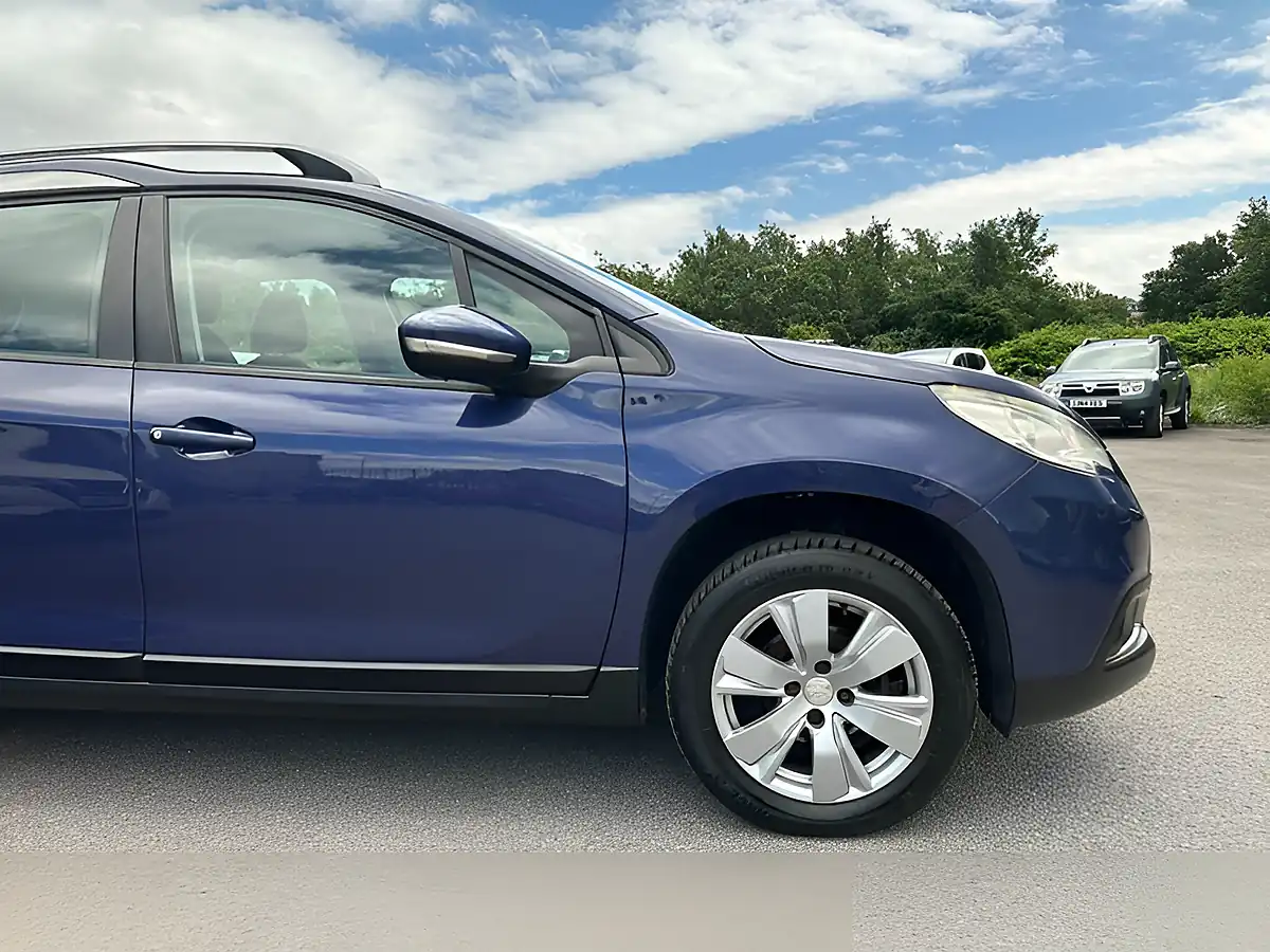 Used 2014 Peugeot 2008 Active Blue - Interior and Exterior details 20