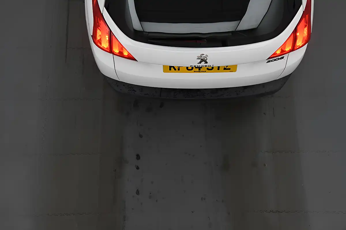 Used 2014 Peugeot 2008 Active White - Interior and Exterior details 15