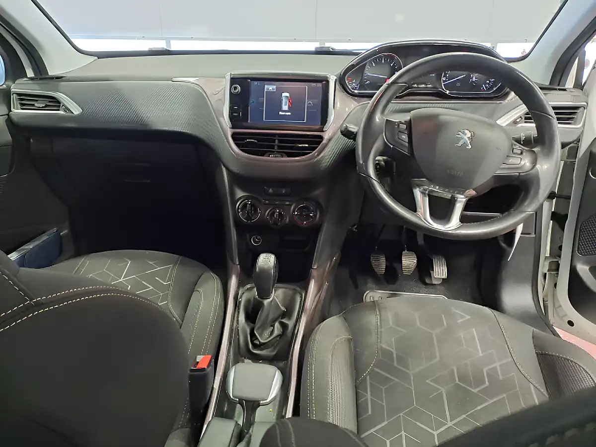 Used 2014 Peugeot 2008 Active White - Interior and Exterior details 16