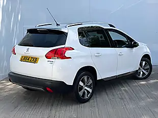 Used 2014 Peugeot 2008 Allure Bianca White - Interior and Exterior details 13