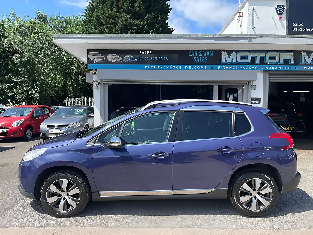 Used 2014 Peugeot 2008 Allure Blue - Interior and Exterior details 2