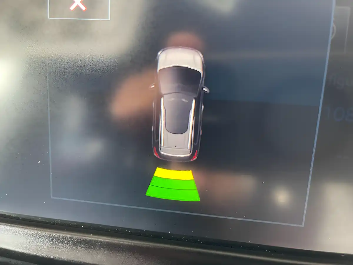 Used 2014 Peugeot 2008 Allure Blue - Interior and Exterior details 13