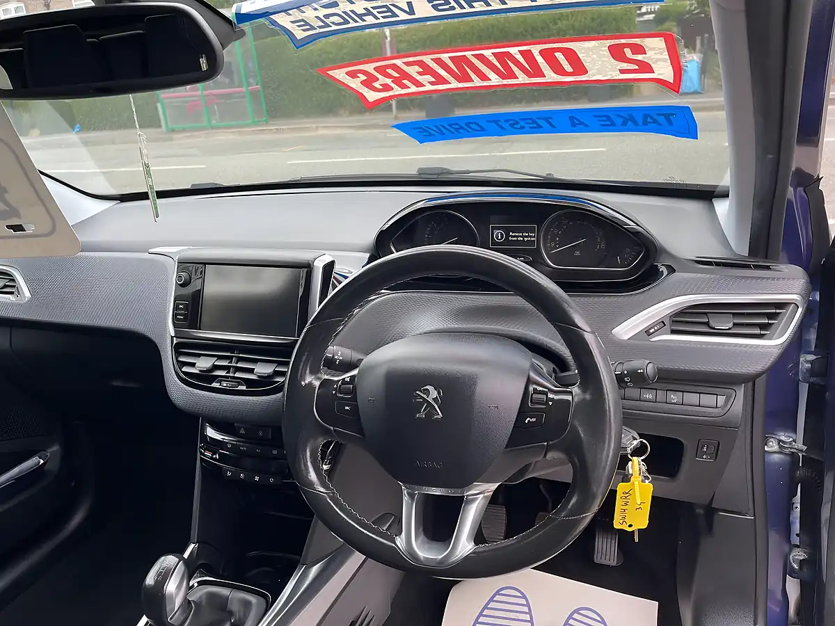 Used 2014 Peugeot 2008 Allure Blue - Interior and Exterior details 7