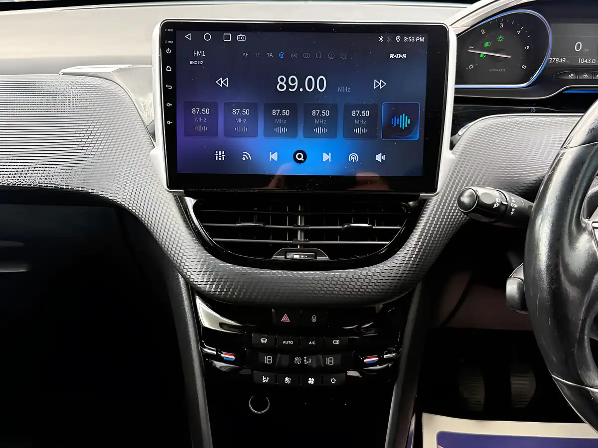 Used 2014 Peugeot 2008 Allure Grey - Interior and Exterior details 12