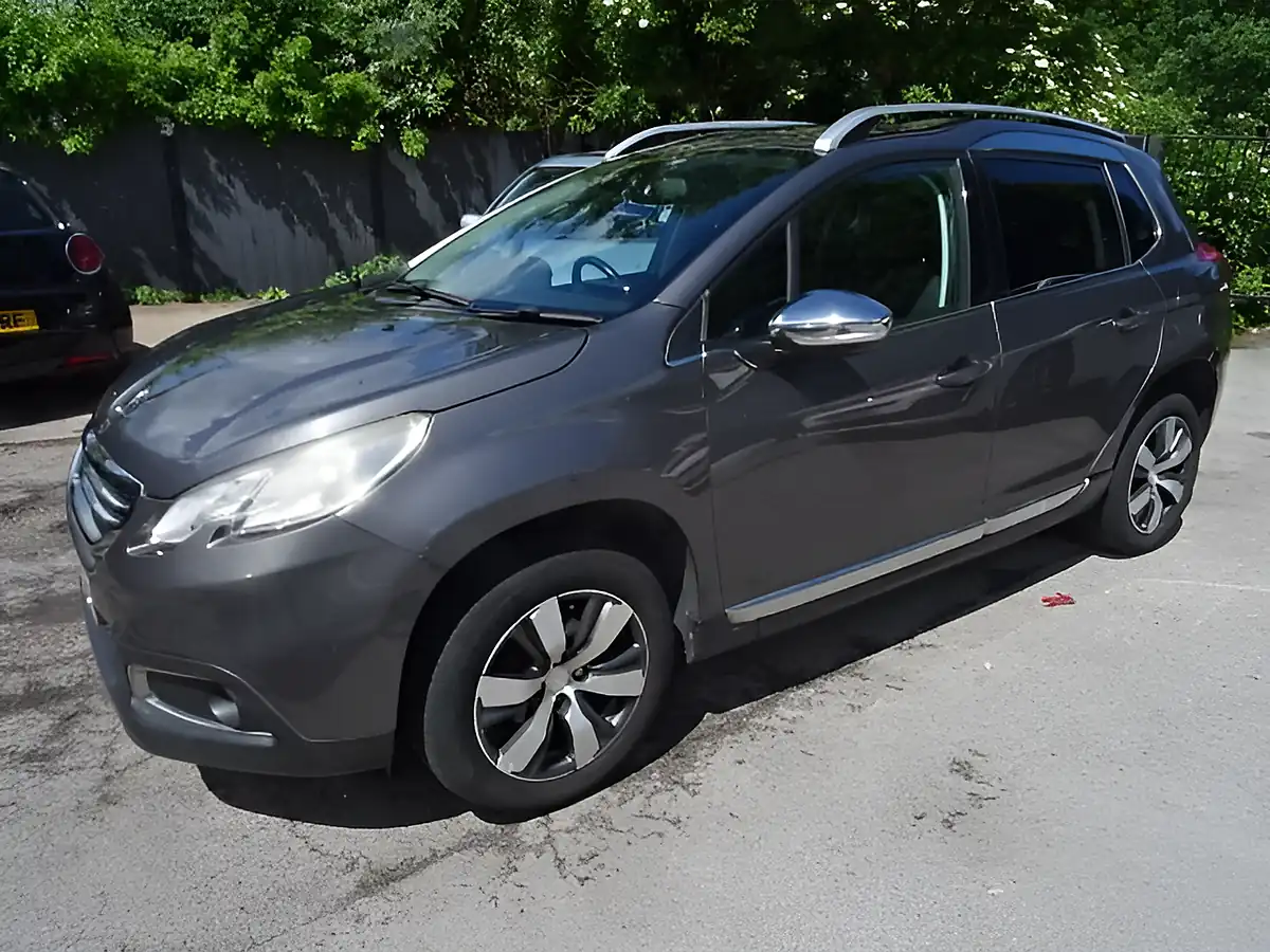 Used 2014 Peugeot 2008 Allure Grey - Interior and Exterior details 19