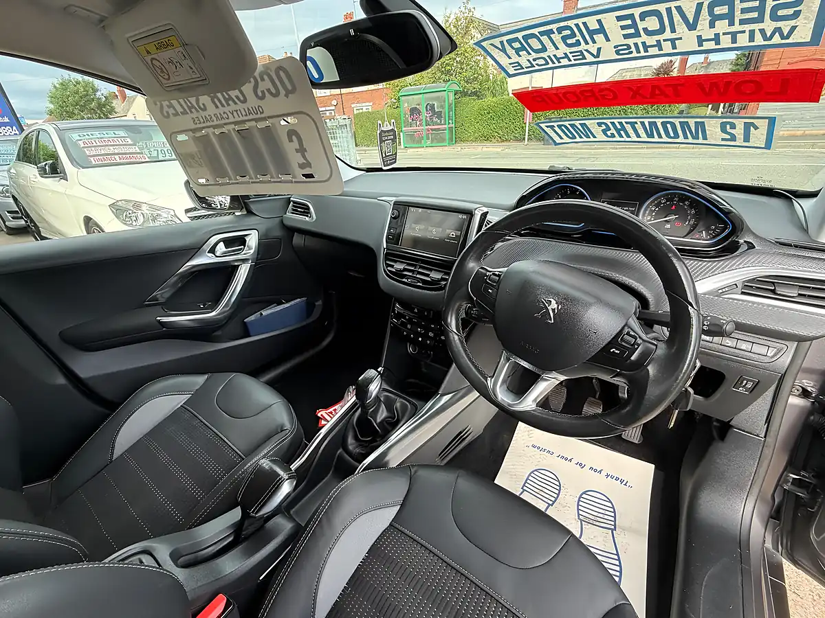 Used 2014 Peugeot 2008 Allure Grey - Interior and Exterior details 15