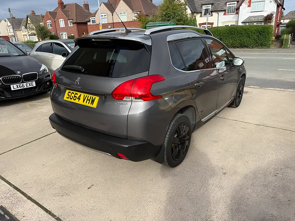 Used 2014 Peugeot 2008 Allure Grey - Interior and Exterior details 3