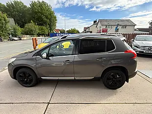 Used 2014 Peugeot 2008 Allure Grey - Interior and Exterior details 6