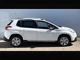Used 2014 Peugeot 2008 Allure Pearlescent White - Interior and Exterior details 6