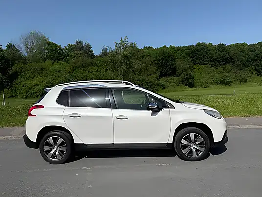 2014 Peugeot 2008 Allure e-HDi