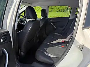 Used 2014 Peugeot 2008 Allure White - Interior and Exterior details 9