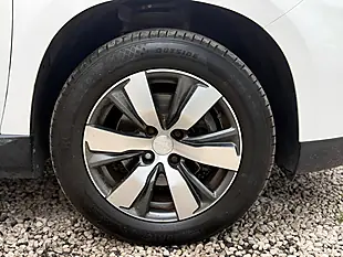 Used 2014 Peugeot 2008 Allure White - Interior and Exterior details 14