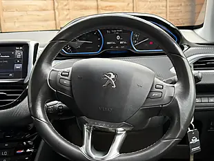 Used 2014 Peugeot 2008 Allure White - Interior and Exterior details 16