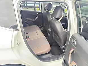 Used 2014 Peugeot 2008 Allure White - Interior and Exterior details 14