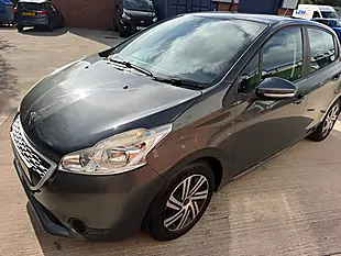 Used 2014 Peugeot 208 Access+ Grey - Interior and Exterior details 18
