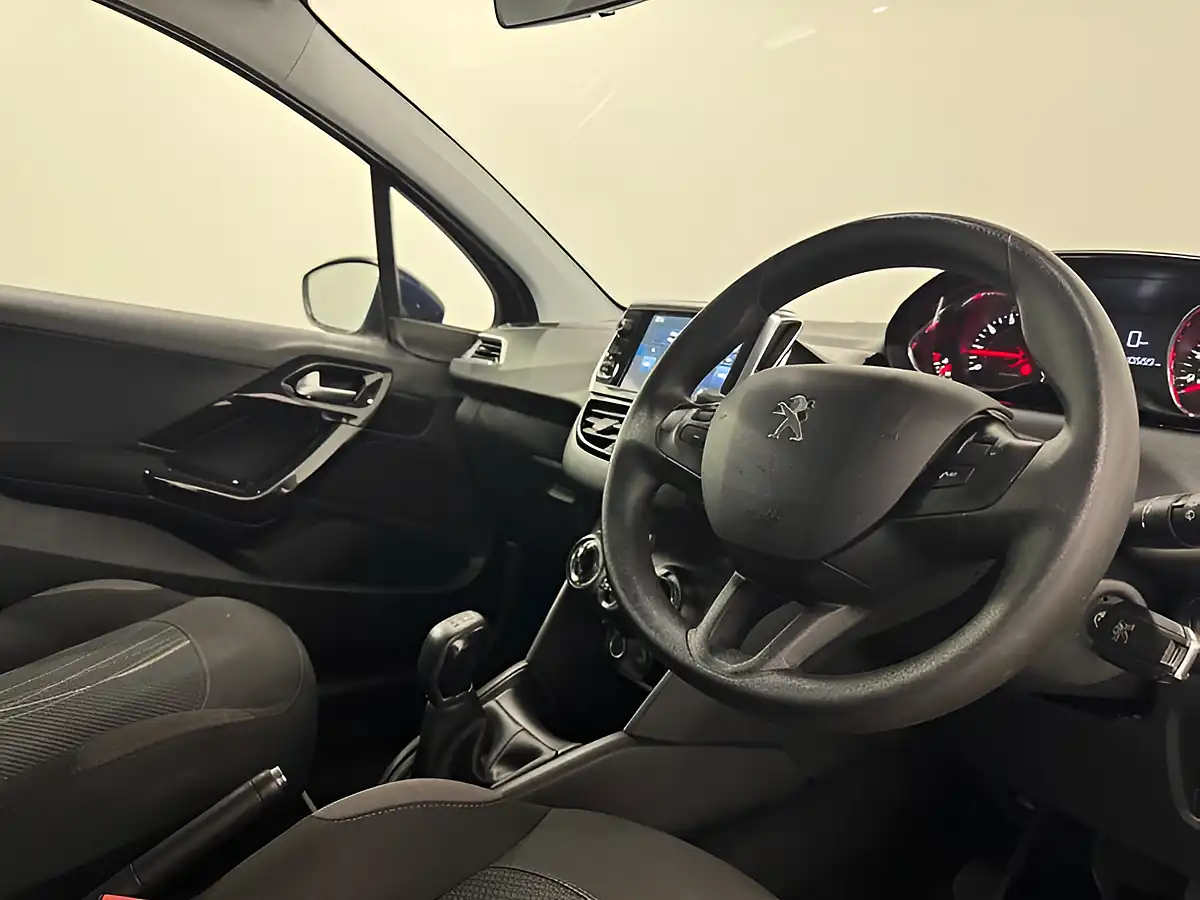 Used 2014 Peugeot 208 Active Blue - Interior and Exterior details 11