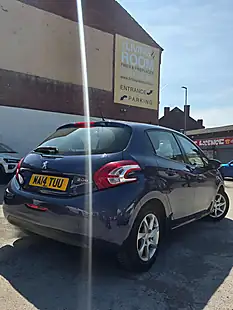Used 2014 Peugeot 208 Active Blue - Interior and Exterior details 6