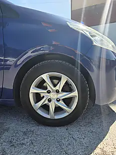 Used 2014 Peugeot 208 Active Blue - Interior and Exterior details 9