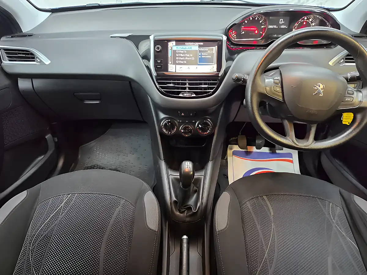 Used 2014 Peugeot 208 Active Blue - Interior and Exterior details 11