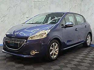 Used 2014 Peugeot 208 Active Blue - Interior and Exterior details 4