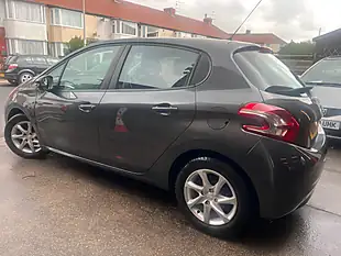 Used 2014 Peugeot 208 Active Metallic Grey - Interior and Exterior details 9