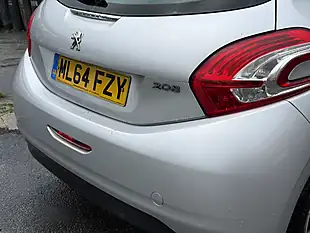 Used 2014 Peugeot 208 Active Silver - Interior and Exterior details 8