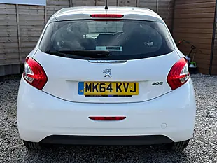 Used 2014 Peugeot 208 Active White - Interior and Exterior details 8