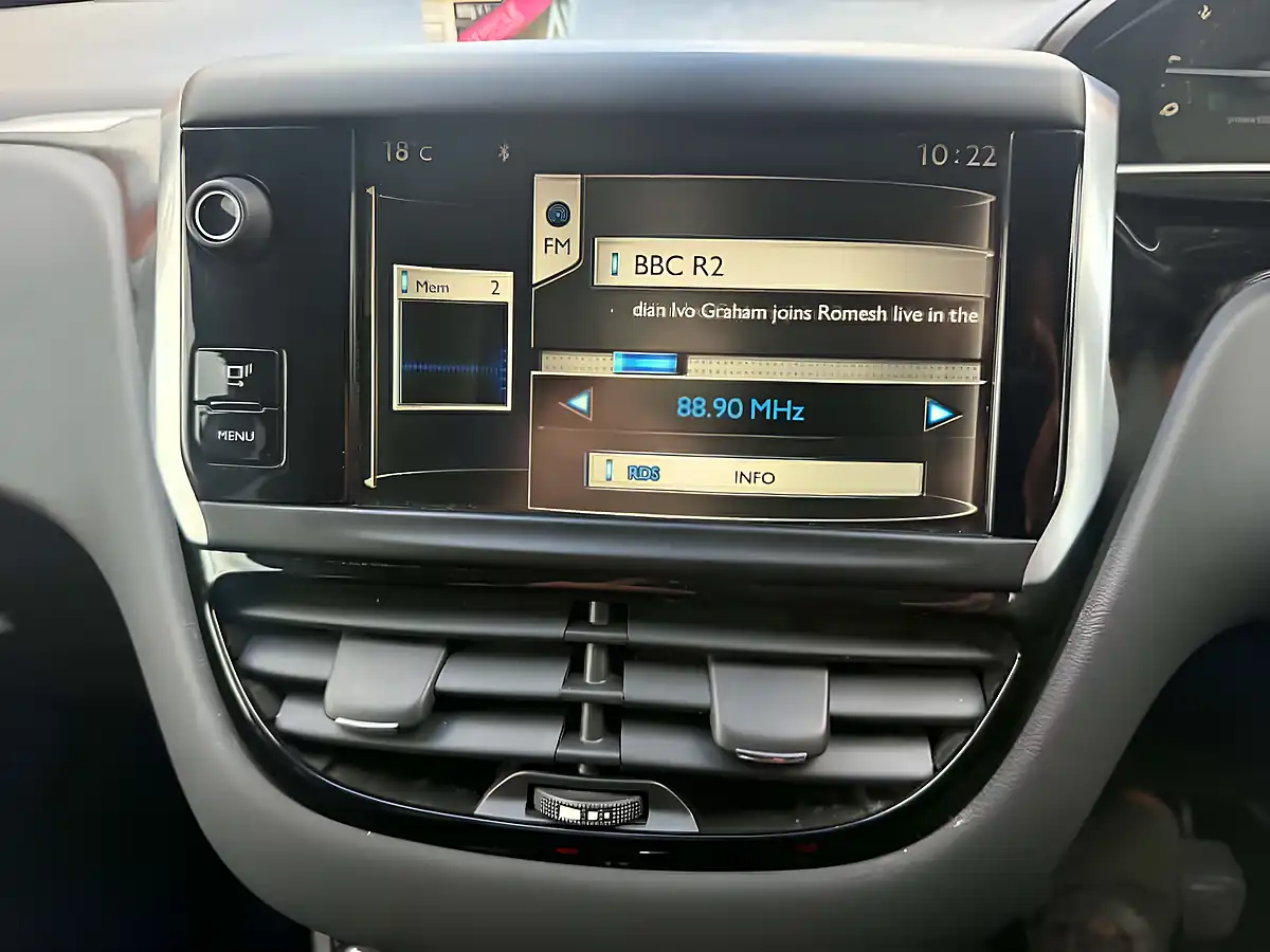 Used 2014 Peugeot 208 Allure Grey - Interior and Exterior details 11