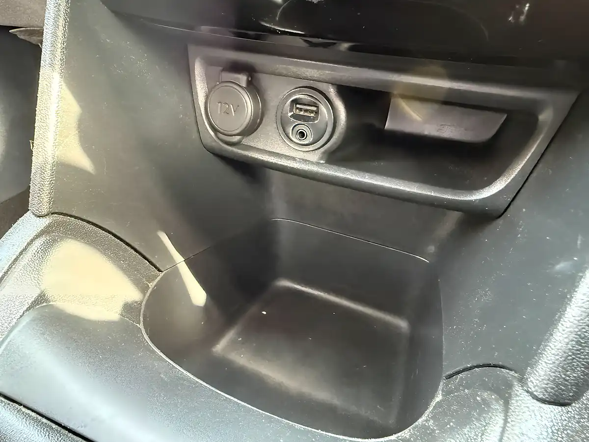Used 2014 Peugeot 208 Allure Silver - Interior and Exterior details 16