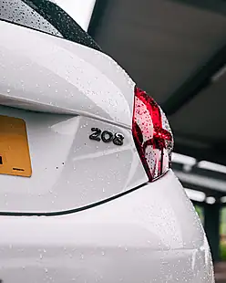 Used 2014 Peugeot 208 Allure White - Interior and Exterior details 20