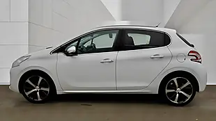 Used 2014 Peugeot 208 Feline Egc White - Interior and Exterior details 3