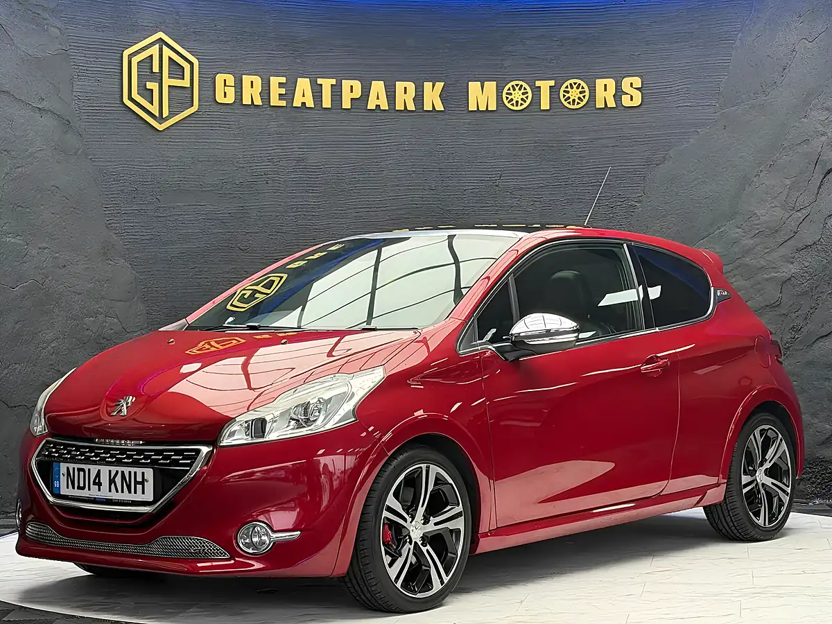 Used 2014 Peugeot 208 GTI Red - Front View