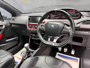 Used 2014 Peugeot 208 GTI Red - Interior and Exterior details 11