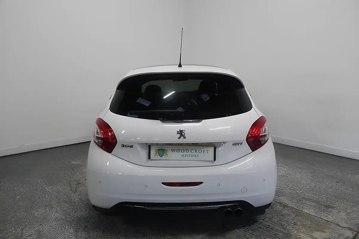 Used 2014 Peugeot 208 GTI White - Interior and Exterior details 10