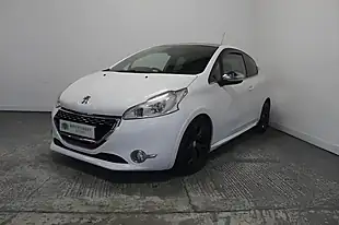 Used 2014 Peugeot 208 GTI White - Interior and Exterior details 2