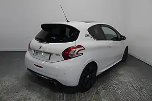 Used 2014 Peugeot 208 GTI White - Interior and Exterior details 6