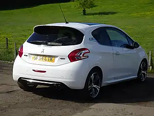 Used 2014 Peugeot 208 GTI White - Interior and Exterior details 16
