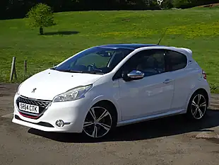 Used 2014 Peugeot 208 GTI White - Interior and Exterior details 2
