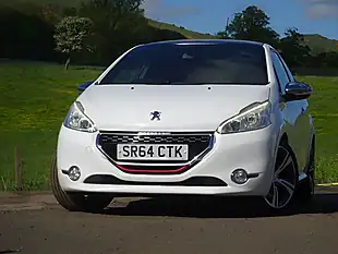 Used 2014 Peugeot 208 GTI White - Interior and Exterior details 3