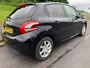 Used 2014 Peugeot 208 Style Blue - Interior and Exterior details 3