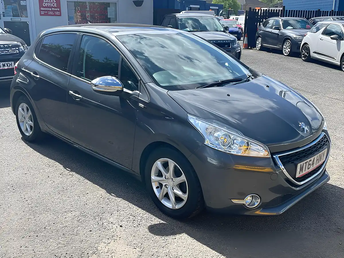 Used 2014 Peugeot 208 Style Grey - Interior and Exterior details 10