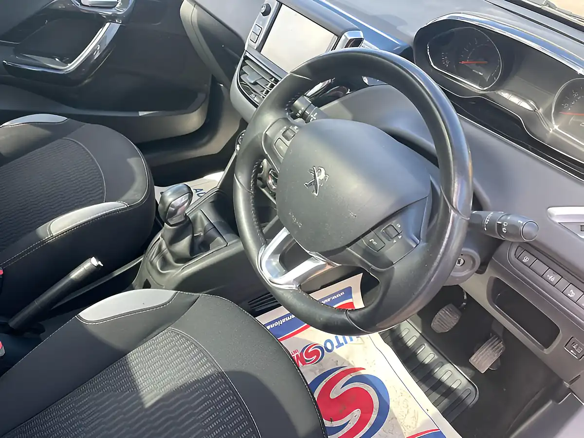 Used 2014 Peugeot 208 Style Grey - Interior and Exterior details 12