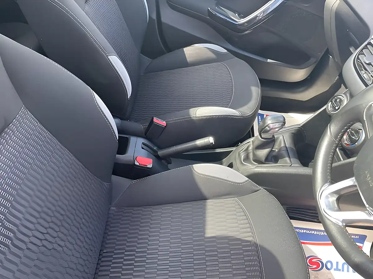 Used 2014 Peugeot 208 Style Grey - Interior and Exterior details 13