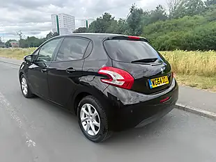 Used 2014 Peugeot 208 Style Nera Black - Interior and Exterior details 3